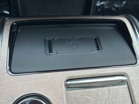 New 2025 Volvo EX90 Ultra w/ Protection Package Premier image 34