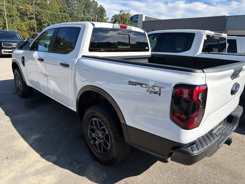 Used 2024 Ford Ranger XLT w/ Trailer Tow Package AWD/4WD image 3