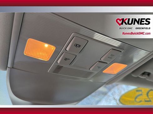 Used 2025 Volkswagen Taos S image 27