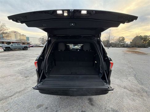 New 2025 Lincoln Navigator Reserve w/ Jet Appearance Package image 26