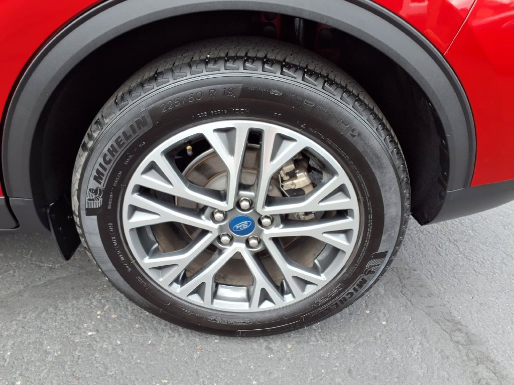 Used 2020 Ford Escape SEL FWD image 14