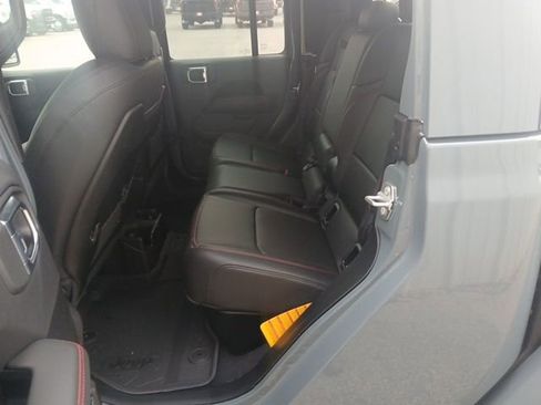 New 2026 Jeep Gladiator Rubicon image 18