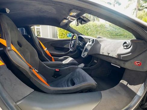 Used 2019 McLaren 600LT RWD image 87