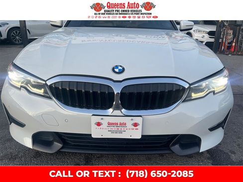 Used 2021 BMW 330i xDrive Sedan w/ Convenience Package image 29