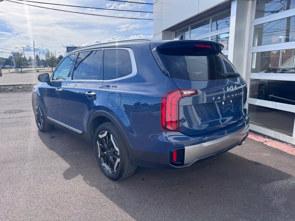 Used 2025 Kia Telluride S AWD/4WD image 4