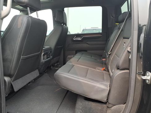 Used 2024 GMC Sierra 2500 Denali w/ Denali Reserve Package AWD/4WD image 9