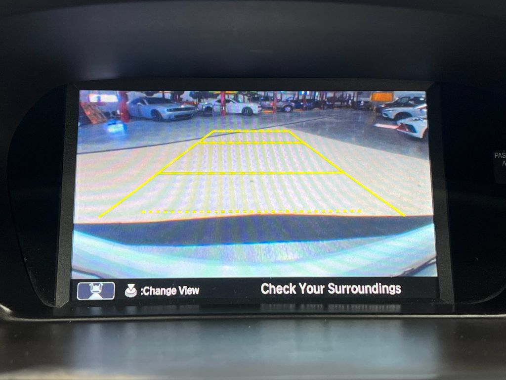 Used 2016 Acura TLX FWD image 11
