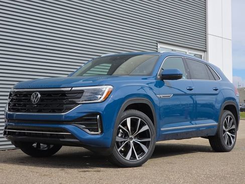 New 2026 Volkswagen Atlas Cross Sport SEL Premium R-Line AWD/4WD image 2