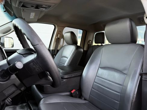 Used 2021 RAM 1500 Tradesman w/ Chrome Appearance Group image 22