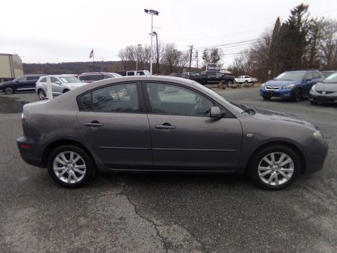 Used 2008 MAZDA MAZDA3 i Touring image 4