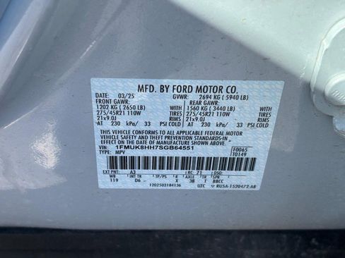 Used 2025 Ford Explorer Platinum w/ LUX Leather Package image 26