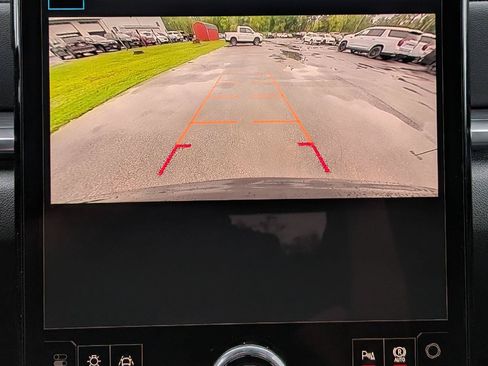 New 2027 GMC Terrain Elevation w/ Elevation Premium Package AWD/4WD image 15