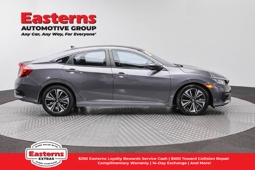 Used 2017 Honda Civic EX-T image 5