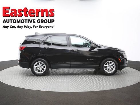 Used 2022 Chevrolet Equinox LS w/ LS Convenience Package FWD image 44