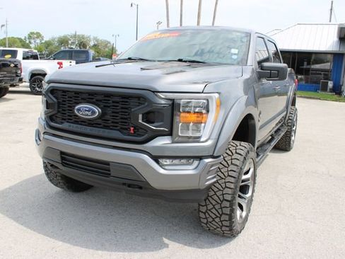 Used 2022 Ford F150 XLT w/ Equipment Group 302A High AWD/4WD image 3