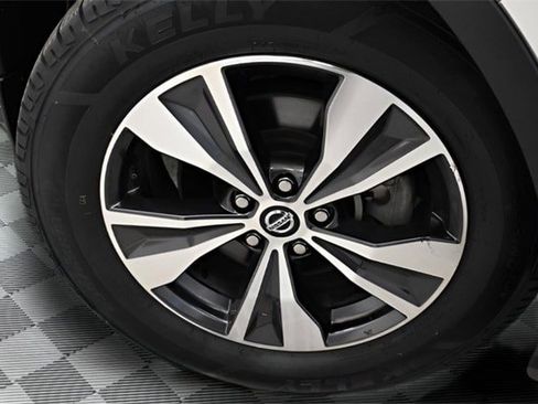 Used 2022 Nissan Murano SV image 26