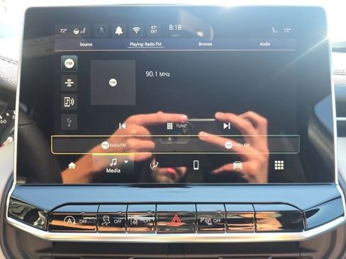 New 2026 Jeep Compass Limited image 18