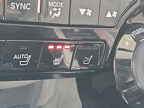 Certified 2025 Acura MDX SH-AWD w/ Advance Package image 27