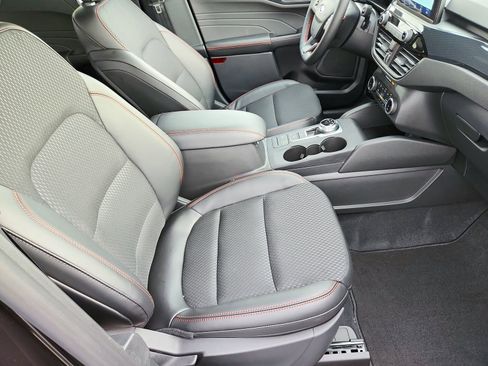 New 2026 Ford Escape ST-Line w/ Cold Weather Package image 25