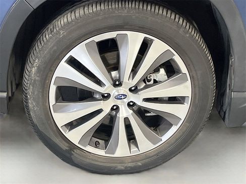 Used 2022 Subaru Ascent Touring w/ Popular Package #2A image 34