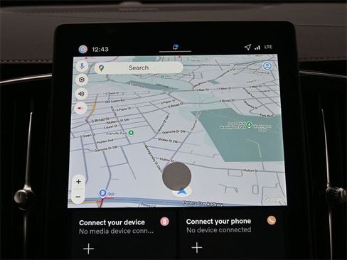 New 2026 Volvo XC90 B6 Plus w/ Protection Package Premier image 15