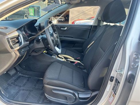 Used 2023 Kia Rio LX FWD image 10