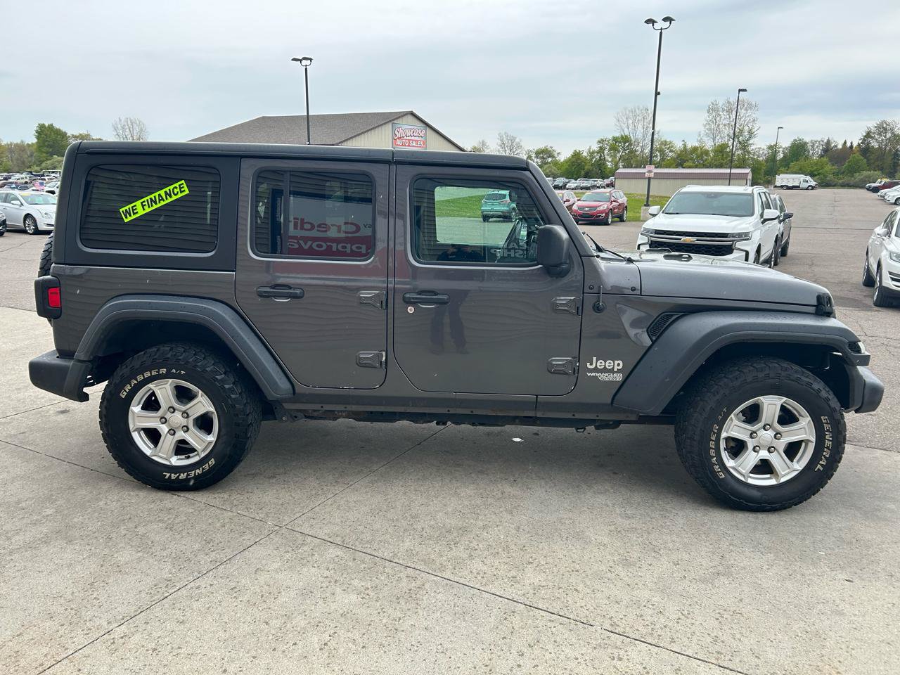 Used 2018 Jeep Wrangler Unlimited Sport S AWD/4WD image 4