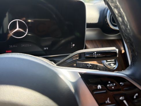 Used 2022 Mercedes-Benz C 300 4MATIC Sedan image 19