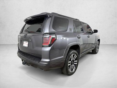 Used 2023 Toyota 4Runner Limited AWD/4WD image 5