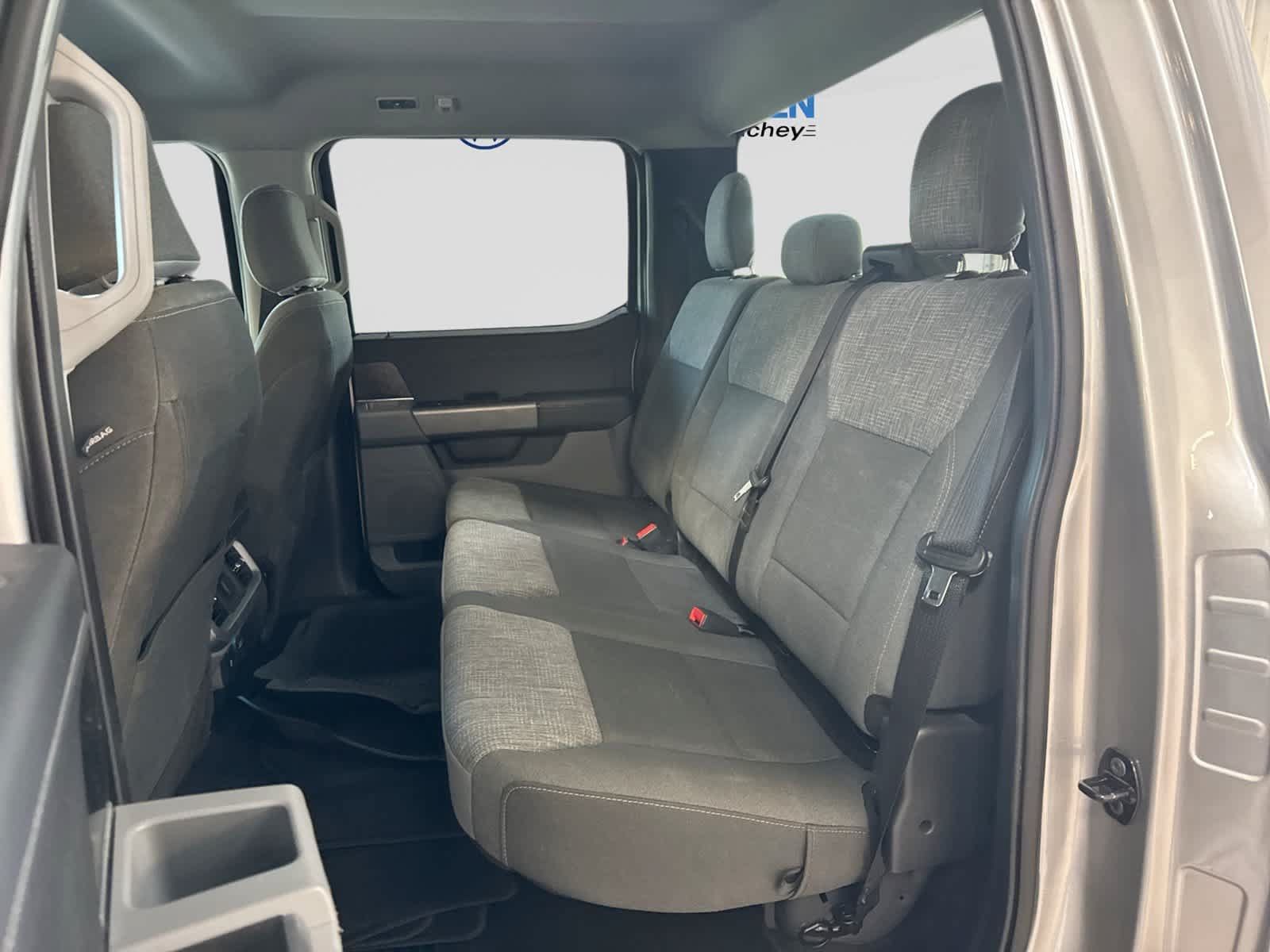 Used 2022 Ford F150 XLT w/ Equipment Group 302A High RWD image 25