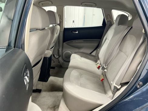 Used 2013 Nissan Rogue S AWD/4WD image 21