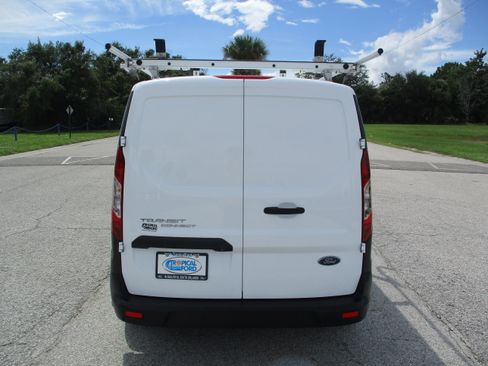 Used 2022 Ford Transit Connect XL image 6