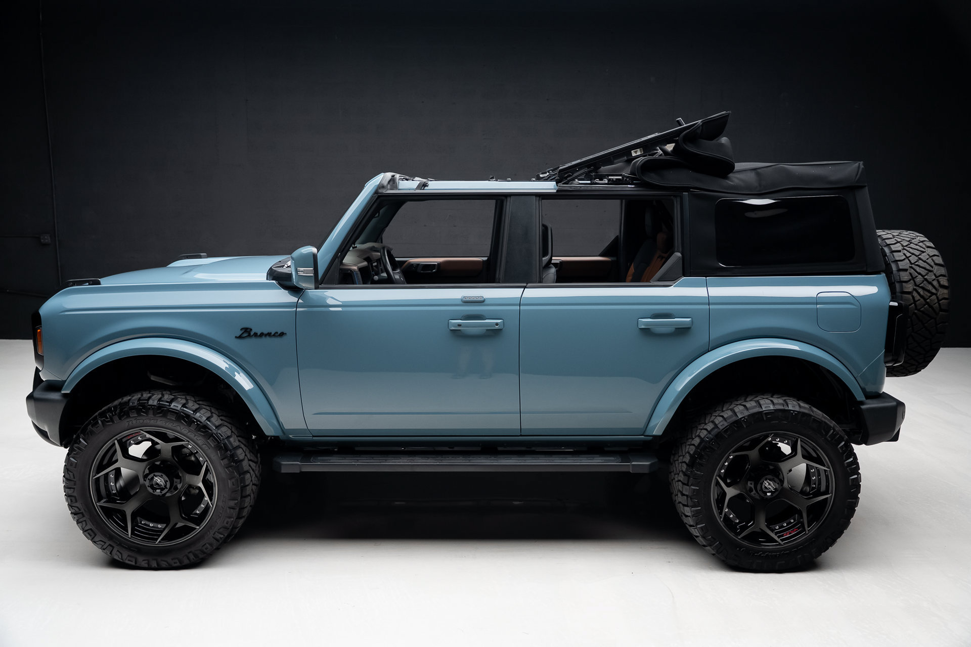 Used 2023 Ford Bronco Outer Banks AWD/4WD image 20