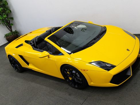 Used 2013 Lamborghini Gallardo LP 550-2 RWD image 31