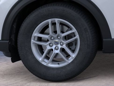 New 2026 Ford Explorer Active RWD image 19