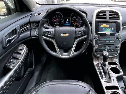 Used 2014 Chevrolet Malibu LT FWD image 5