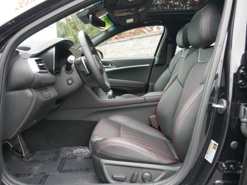 Used 2024 Genesis G70 2.5T w/ Sport Prestige Package image 12