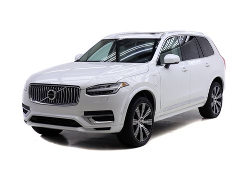 Certified 2023 Volvo XC90 T8 Plus AWD/4WD image 1