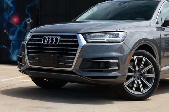 Used 2018 Audi Q7 3.0T Prestige w/ Prestige Package AWD/4WD image 38