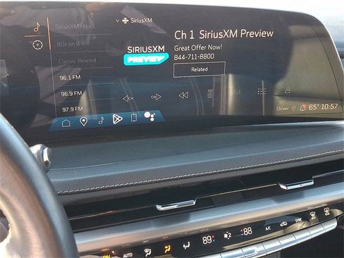 Used 2024 Cadillac XT4 Premium Luxury image 13