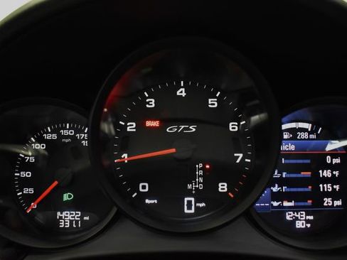 Used 2018 Porsche 718 Boxster GTS image 13