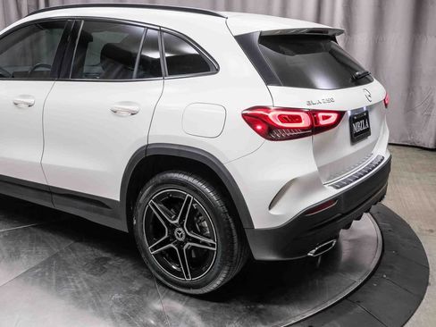 Certified 2022 Mercedes-Benz GLA 250 image 8