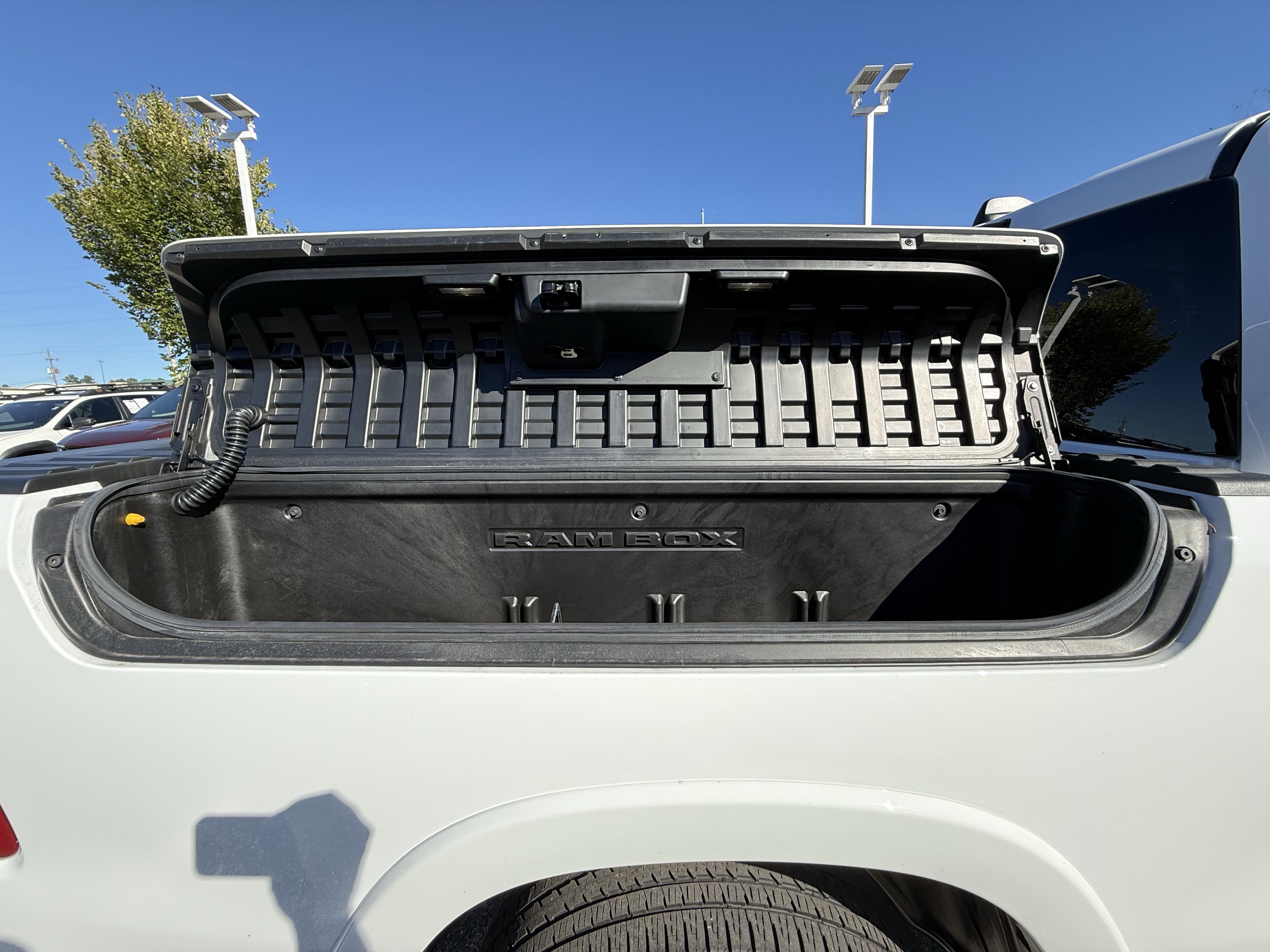 Used 2026 RAM 1500 Limited AWD/4WD image 36