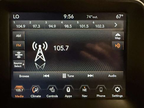 Used 2020 Jeep Renegade Trailhawk w/ Premium Leather Group AWD/4WD image 37