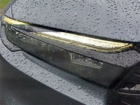 Used 2024 Honda CR-V Sport-L image 6