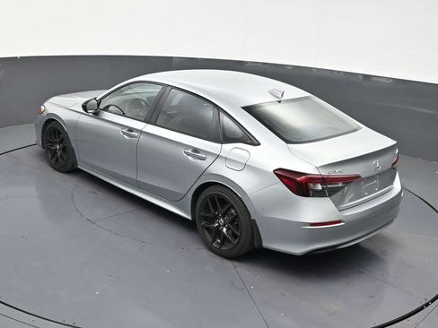 Used 2025 Honda Civic Sport image 14