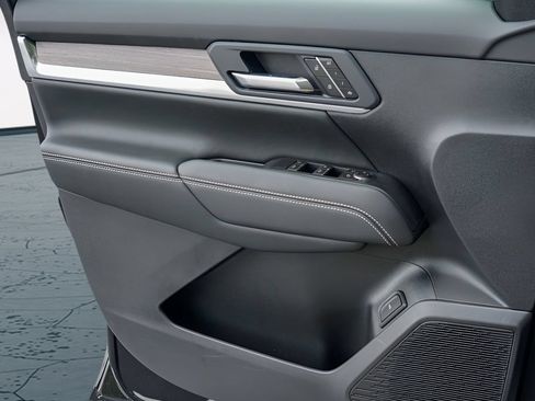New 2026 GMC Terrain Denali AWD/4WD image 16