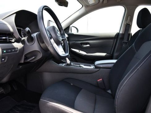Used 2020 Nissan Sentra SV w/ Electronics Package FWD image 16