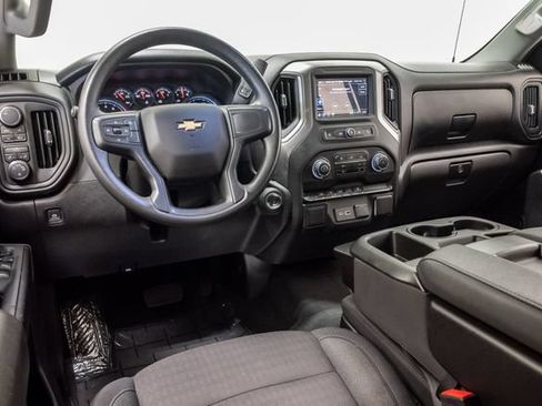 Used 2025 Chevrolet Silverado 1500 Custom w/ LPO, Dark Essentials Package AWD/4WD image 6