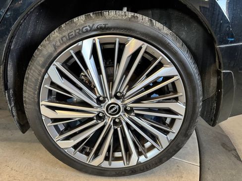 Used 2024 Nissan Altima 2.5 SL AWD/4WD image 26